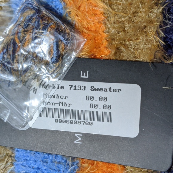 Marble Fluffy Sweater - Picture 6 of 8